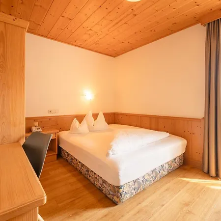 Christoph Tiroler Hotel