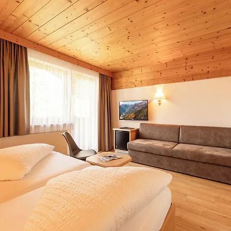 Hotel Christoph Tiroler
