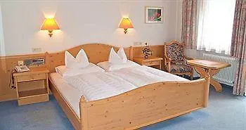Ξενοδοχείο Hotel Christoph Tiroler B&B Neustift im Stubaital