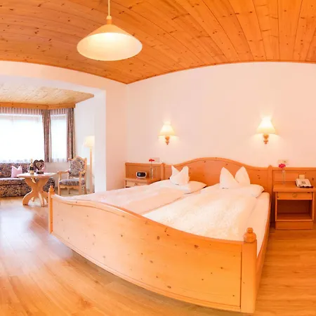 Christoph Hotel 3*
